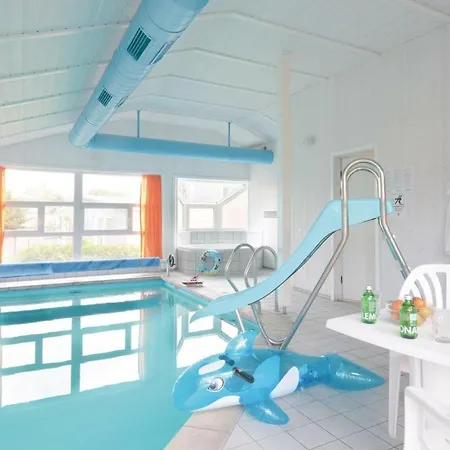 Feriehus Strandblick 11 *