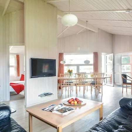 Holiday home Strandblick 11 C
